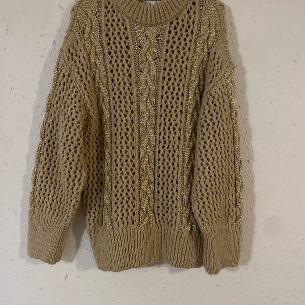 Zara Beige  Knit Sweater
